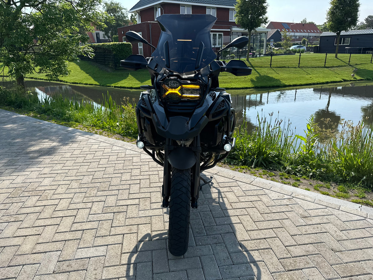 BMW r 1250 gs Adventure triple black full custom 2023 Dr. Jekyll & Mr. Hyde