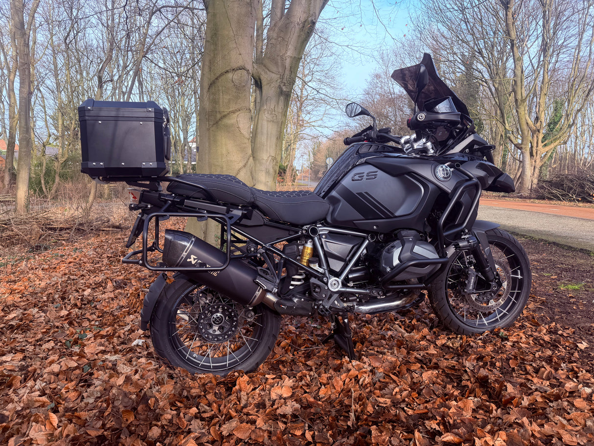 BMW R 1250 gs adventure Triple Black 2024 Akrapovic full custom