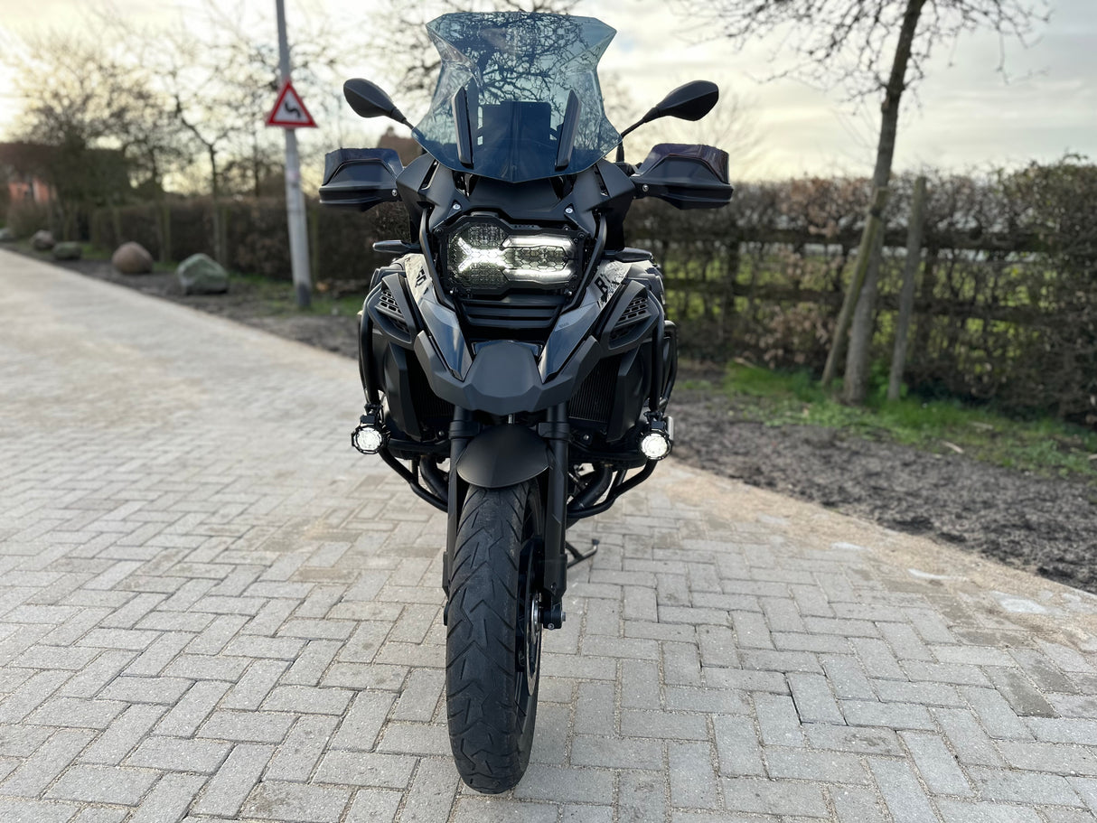 BMW R 1250 gs Adventure 2022 triple black custom full Akrapovic