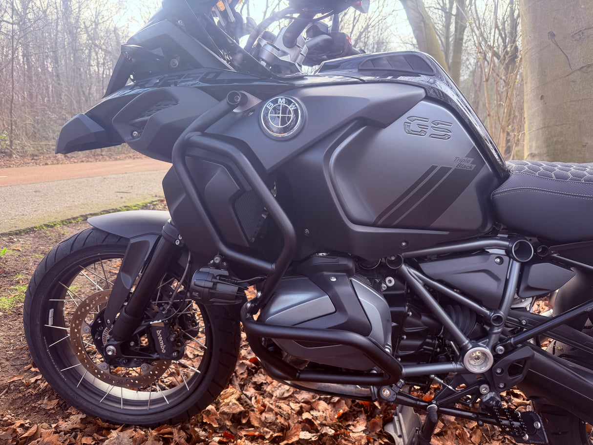 BMW R 1250 gs adventure Triple Black 2024 Akrapovic full custom