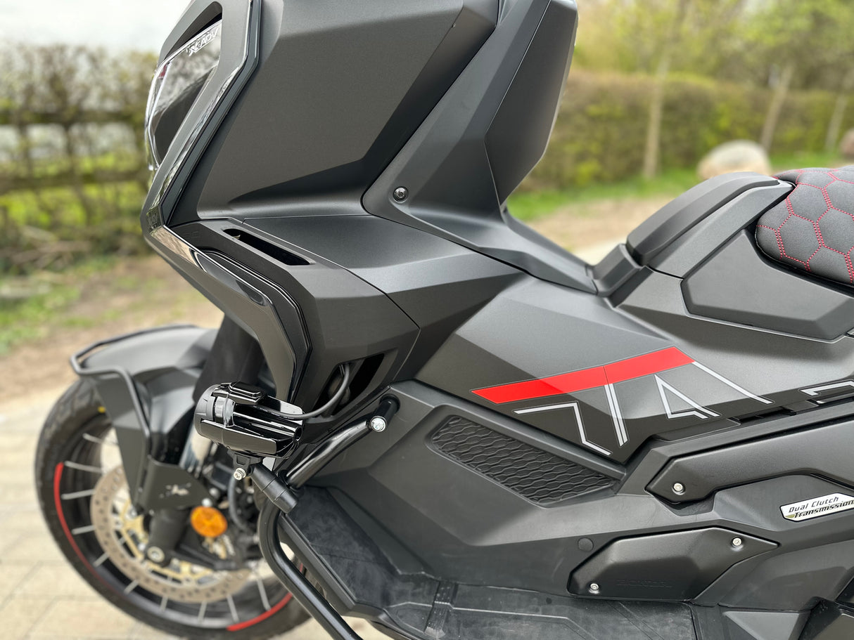 Honda x-adv 750 red edition full custom Akrapovic 2023