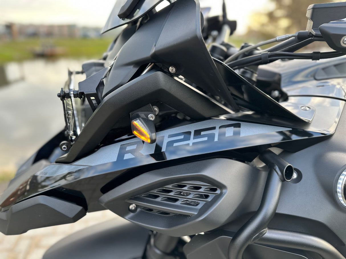 BMW R 1250 gs Adventure 2022 triple black custom full Akrapovic