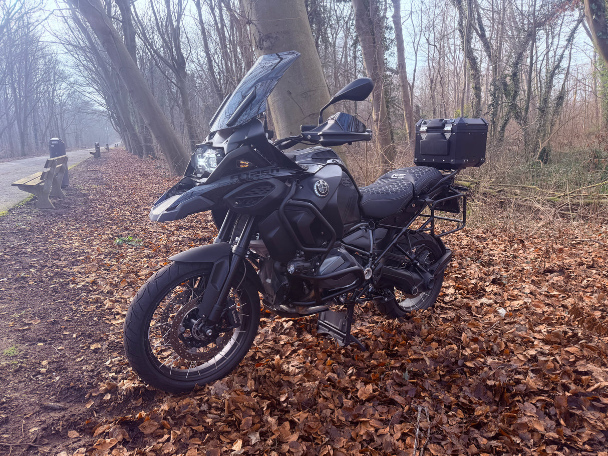 BMW R 1250 gs adventure Triple Black 2024 Akrapovic full custom