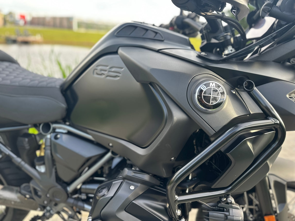 BMW r 1250 gs Adventure black on black 2022 Akrapovic