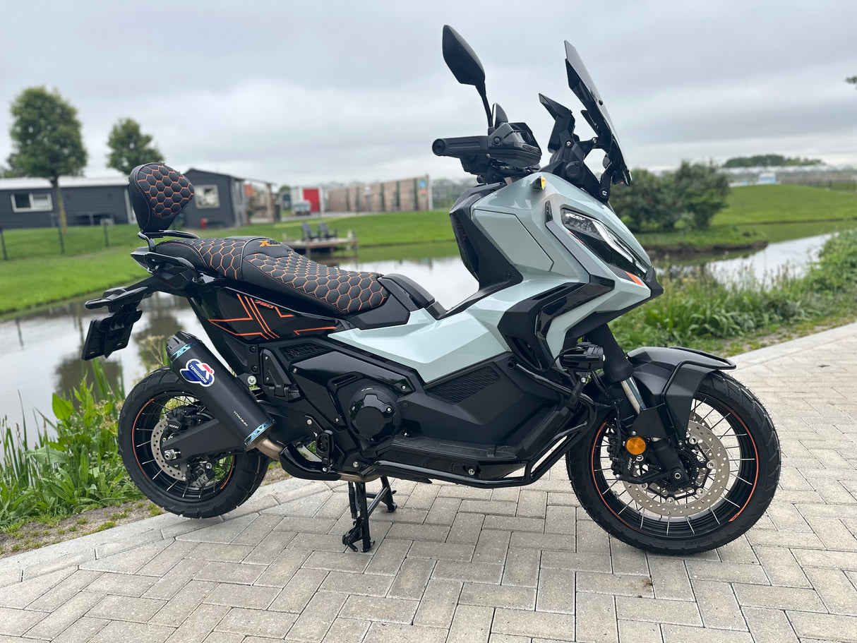 Honda x-adv 2024 paco blue custom full Termignoni