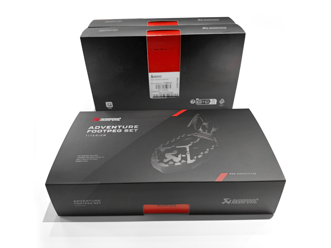 AKRAPOVIC ADVENTURE VOETSTEPS TITANIUM