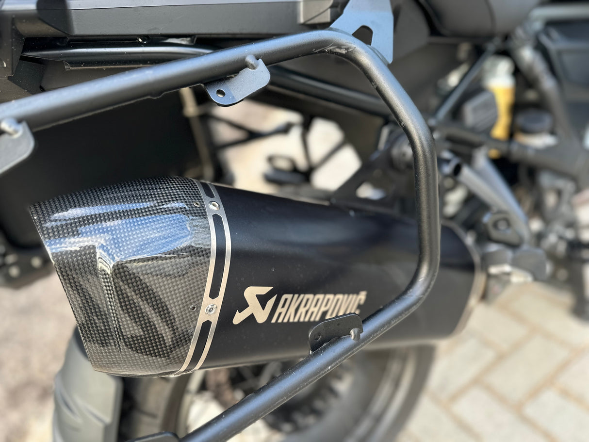 BMW R 1250 gs Adventure 2022 triple black custom full Akrapovic