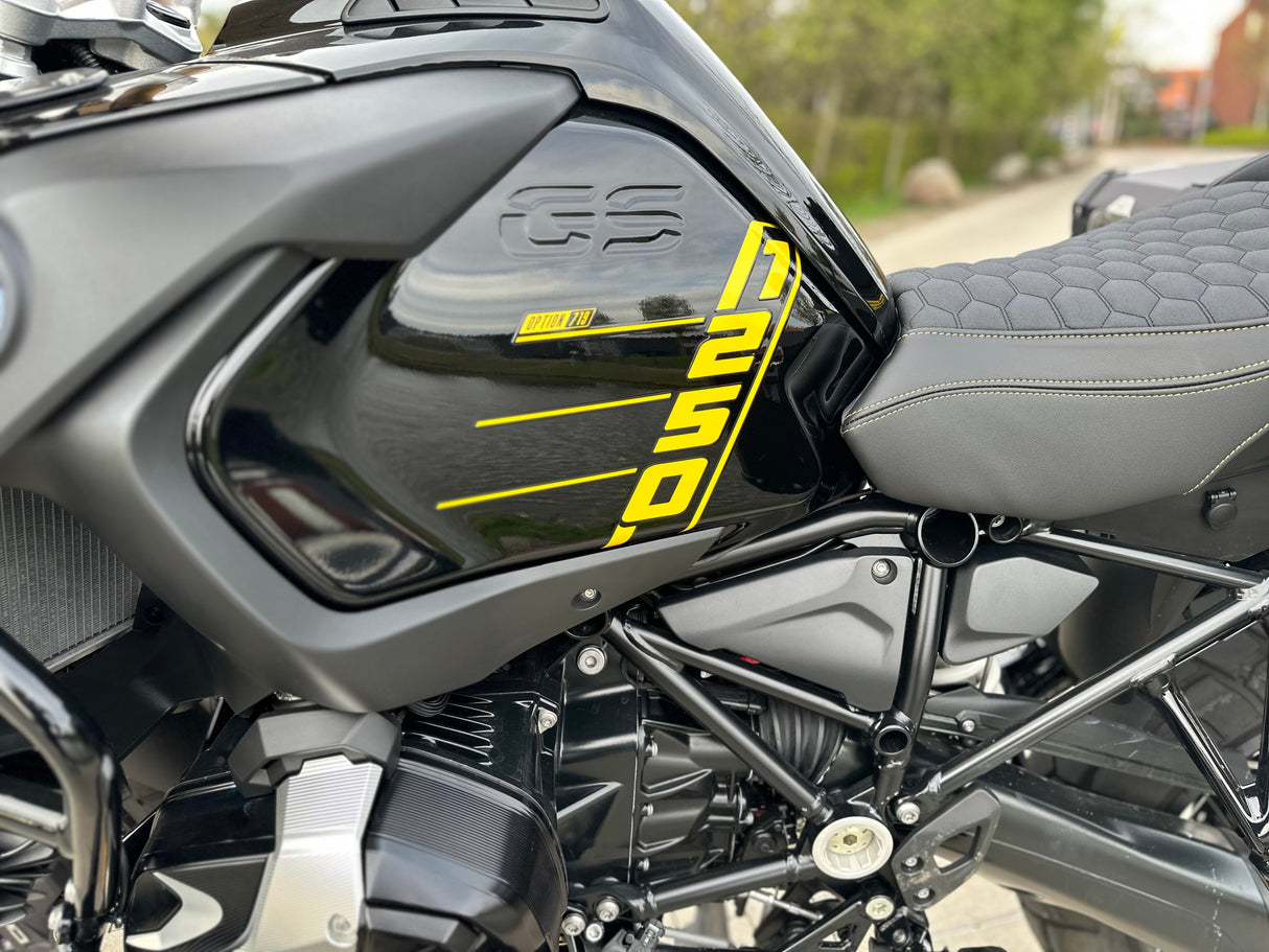BMW R 1250 gs Adventure 2021 40 Years edition full custom