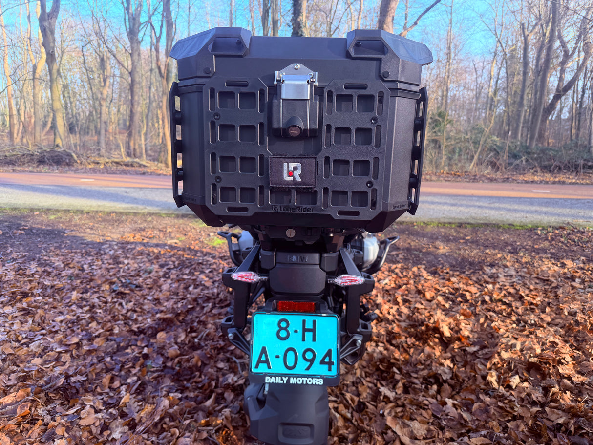 BMW R 1300 GS Adventure black on black 2025 AKRAPOVIC full custom