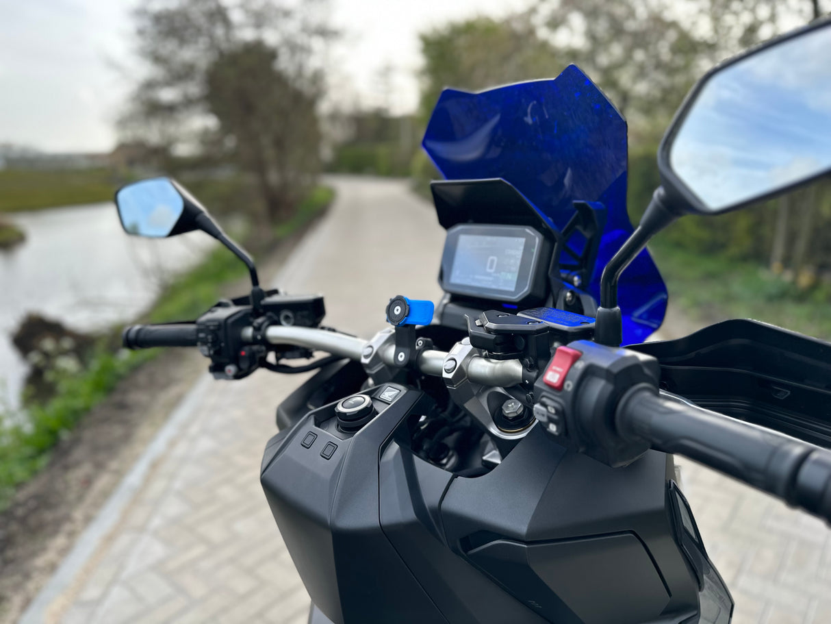 Honda x-adv 750 blue edition full custom Akrapovic