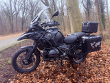 BMW r 1250 gs adventure 2023 triple black dr. Jekill & Mr. Hyde full custom