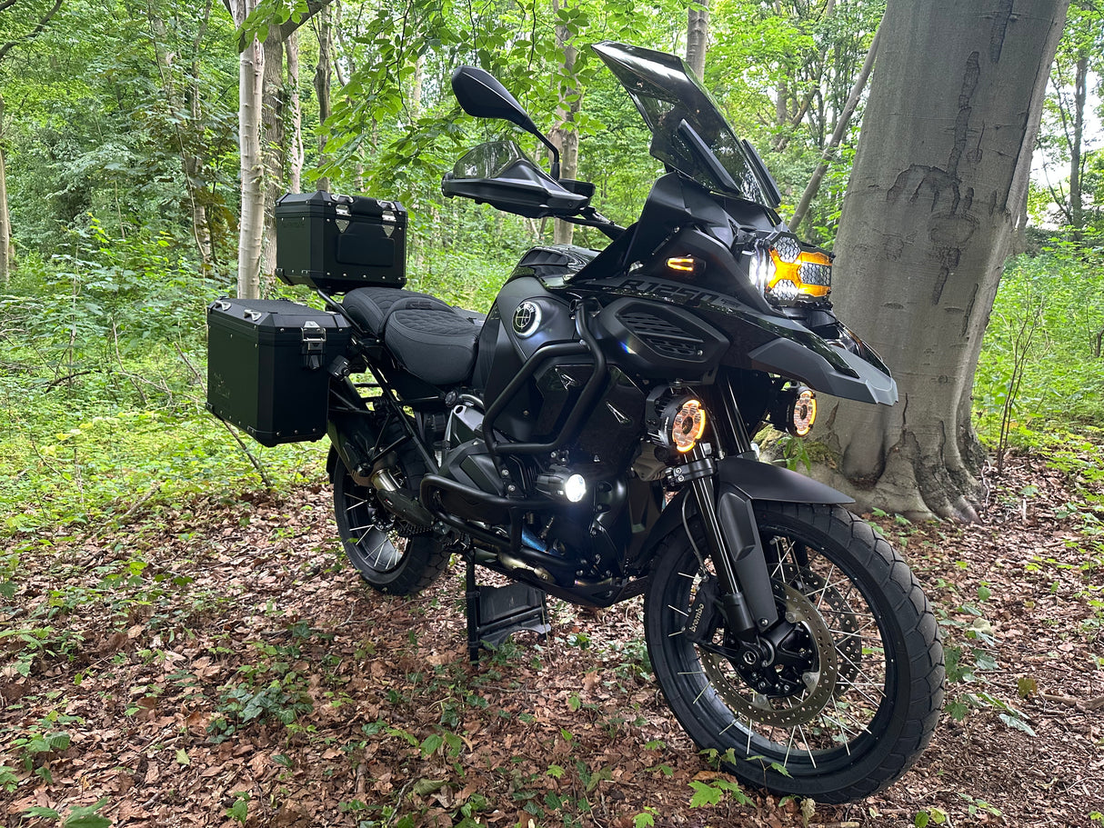 BMW r 1250 gs Adventure triple black 2024 full Akrapovic Lonerider