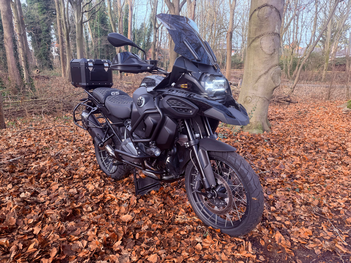BMW R 1250 gs adventure Triple Black 2024 Akrapovic full custom