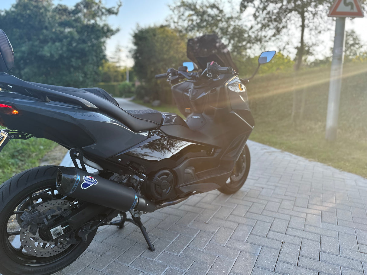 Yamaha T-Max 560 tech Max custom full Termignoni