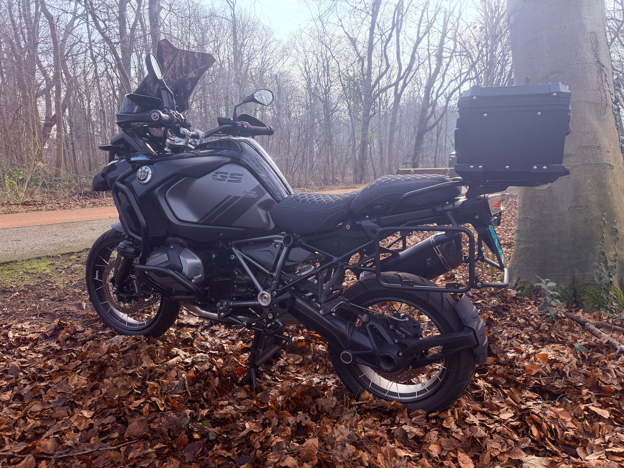 BMW R 1250 gs adventure Triple Black 2024 Akrapovic full custom